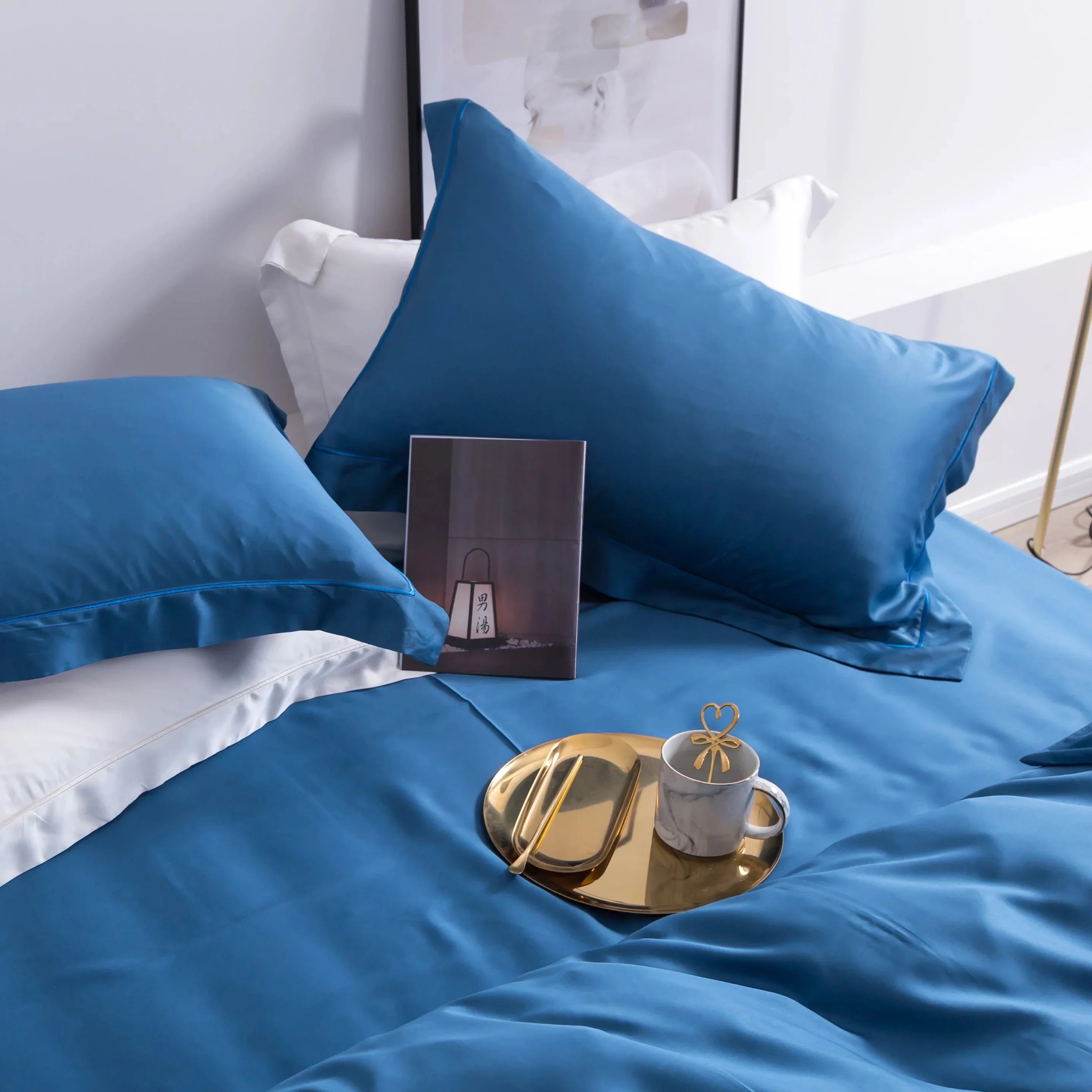 Elenorra Premium Silk Bedding Set