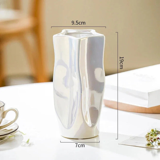 Obsidian Classic Vase
