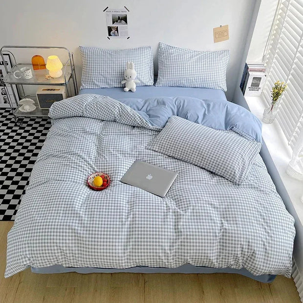 Onelia Checkered & Stripped Bedding Set