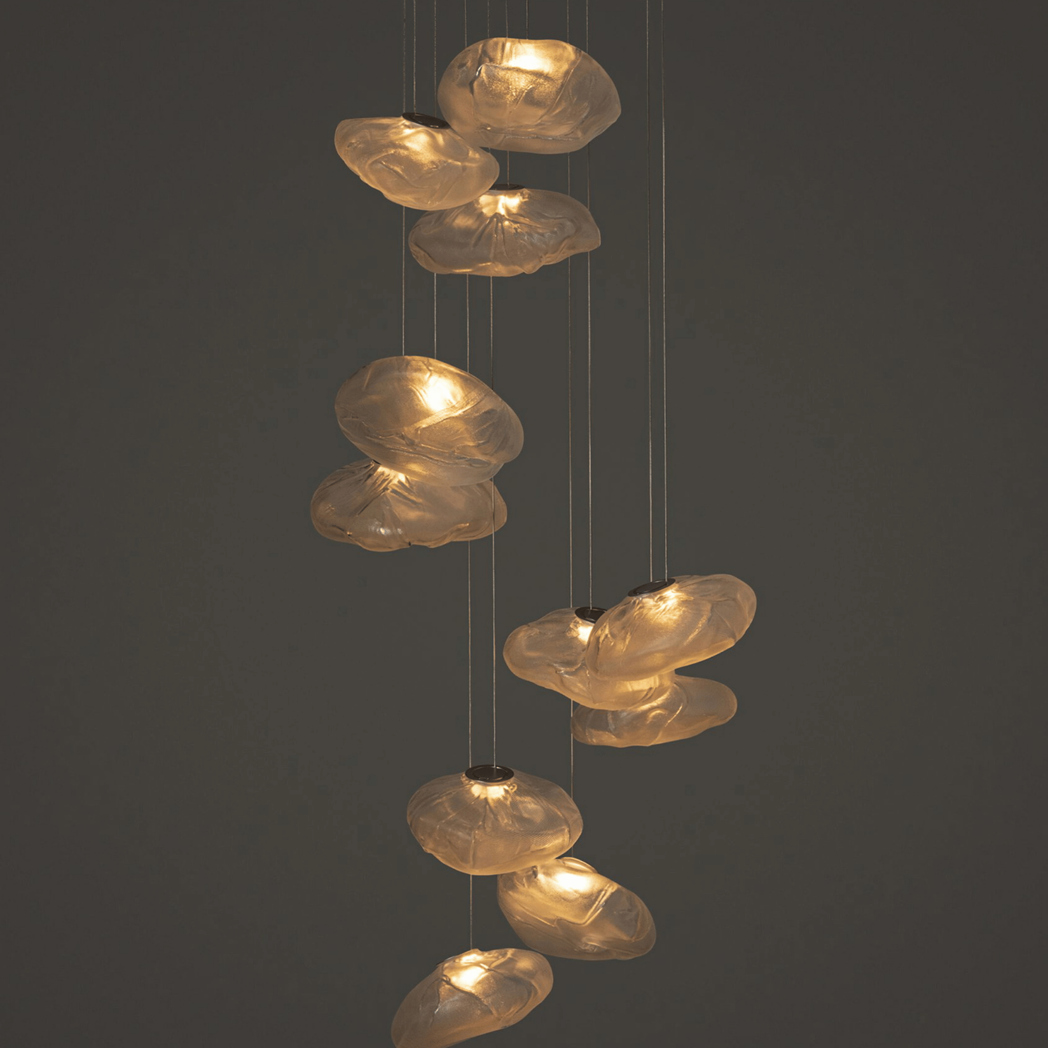 Lursing Pendant Light