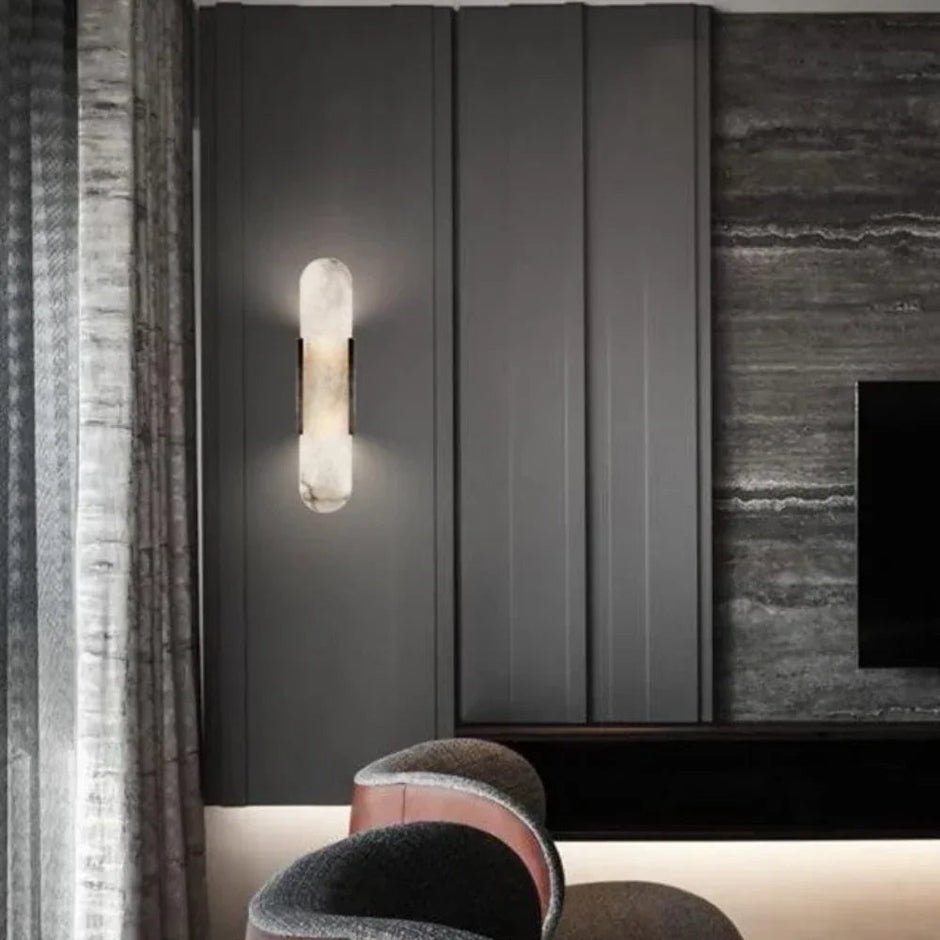 Luce Wall Lamp