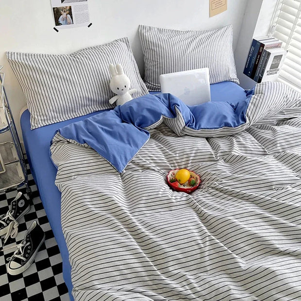 Onelia Checkered & Stripped Bedding Set