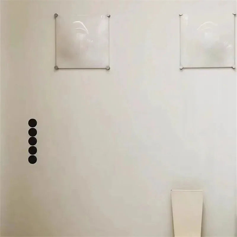 Floriana Wall Lamp