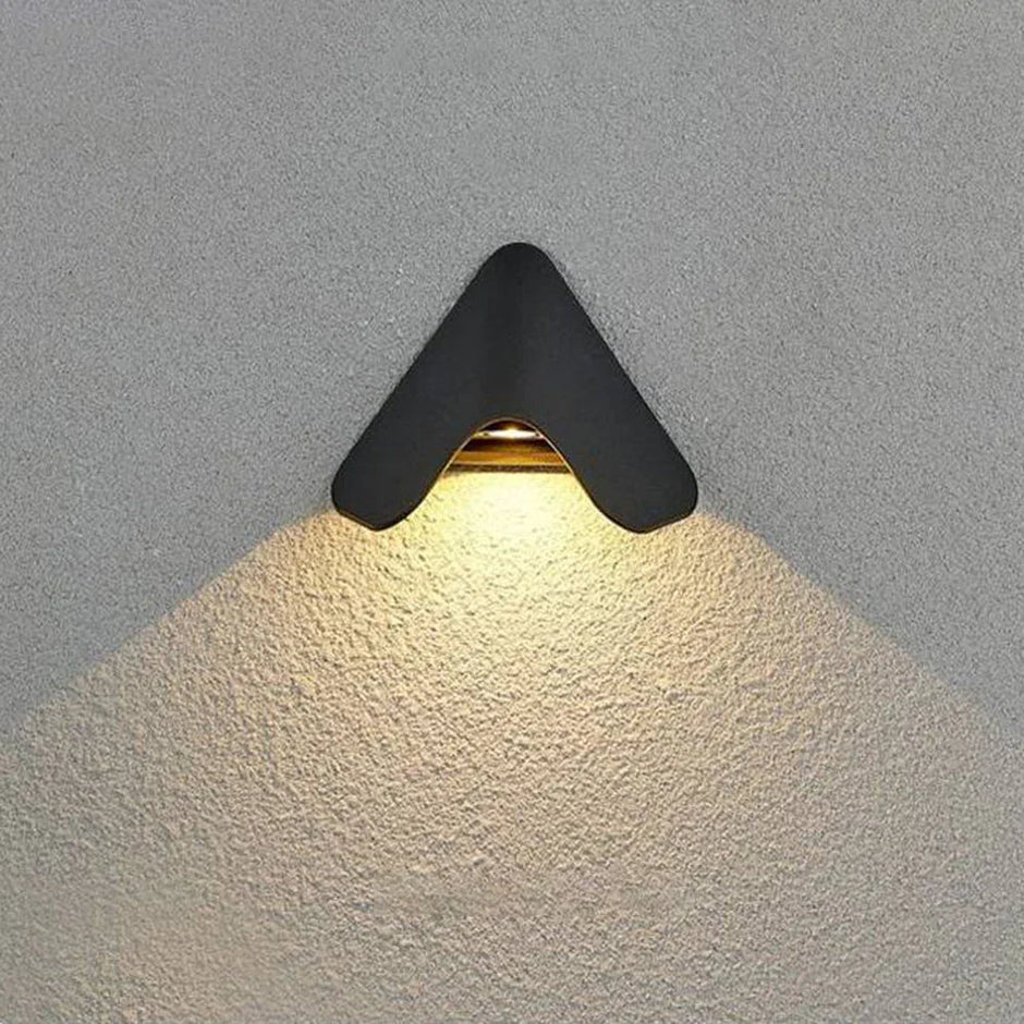 Elisa LED Outdoor Wall Lamp
