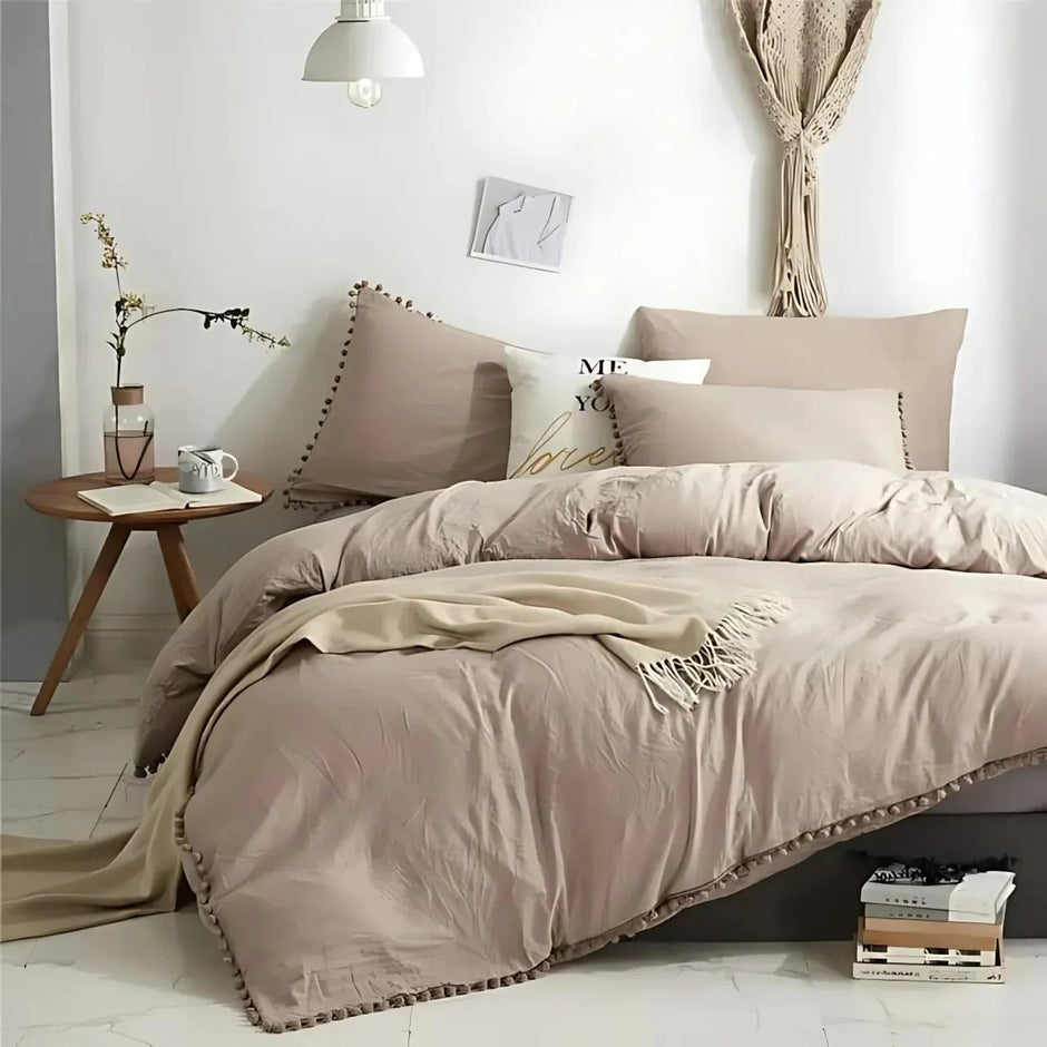 Anna Bedding Set