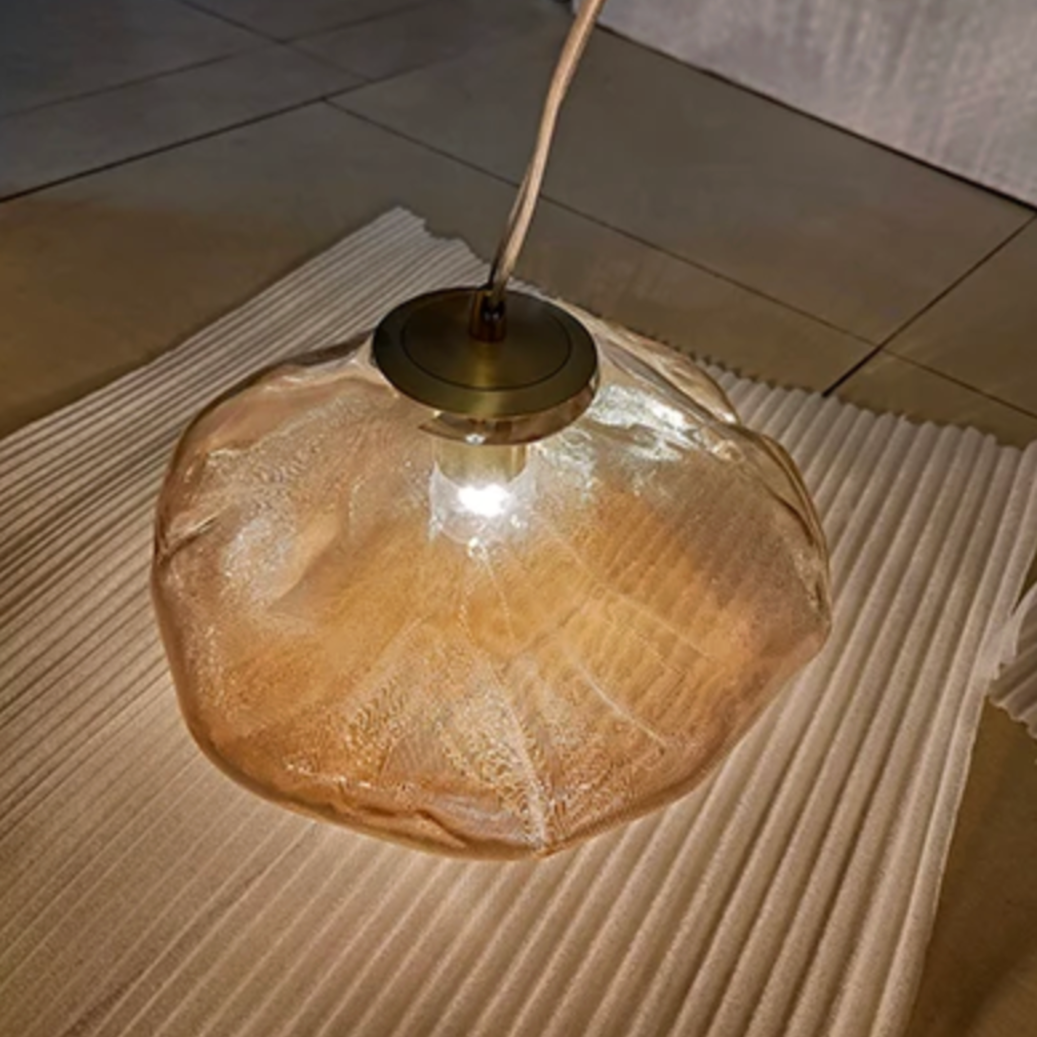 Lursing Pendant Light