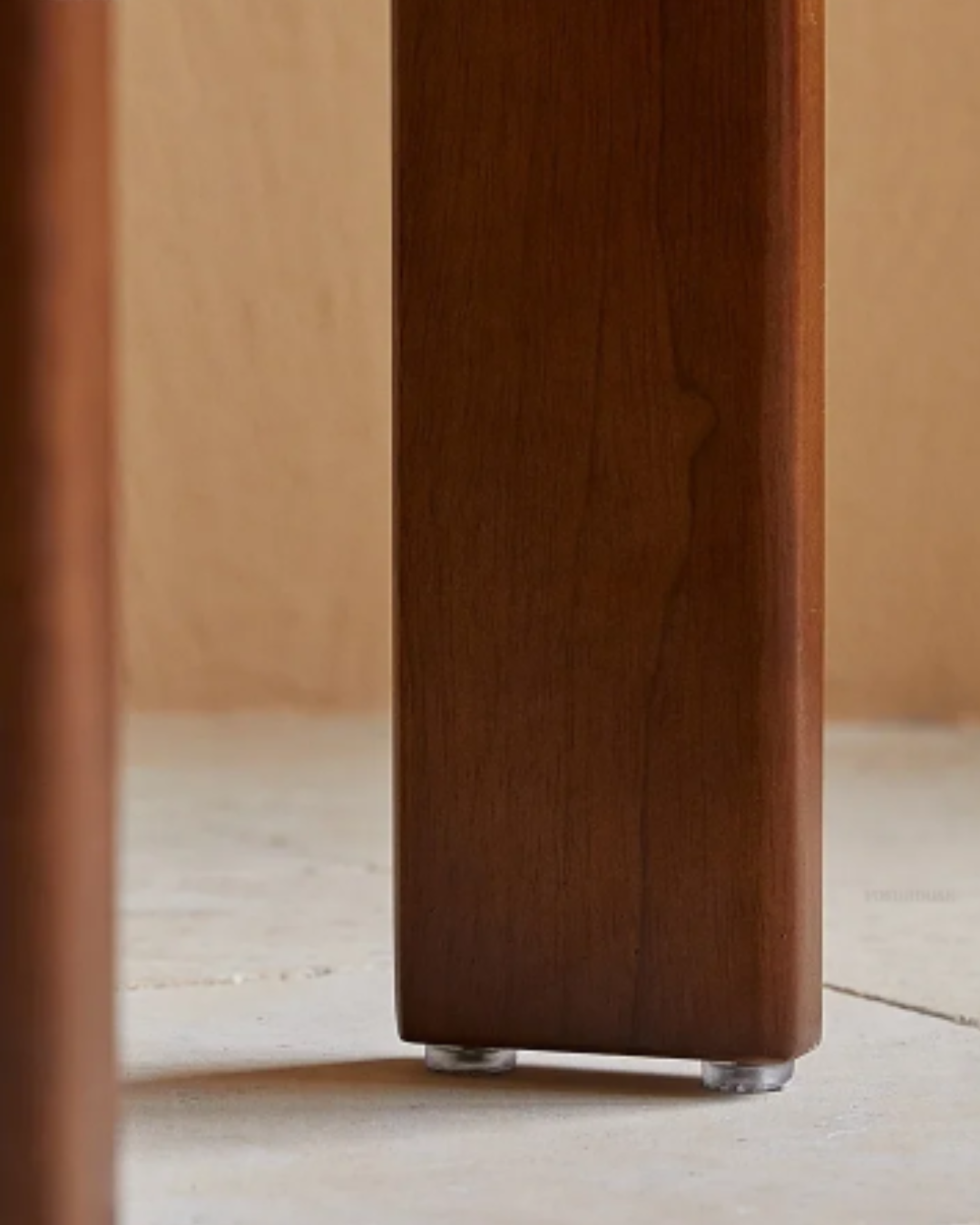 Asta Chair