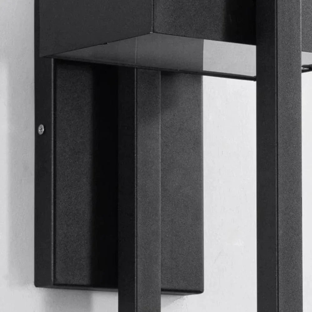 Proietorre Outdoor LED Wall Light