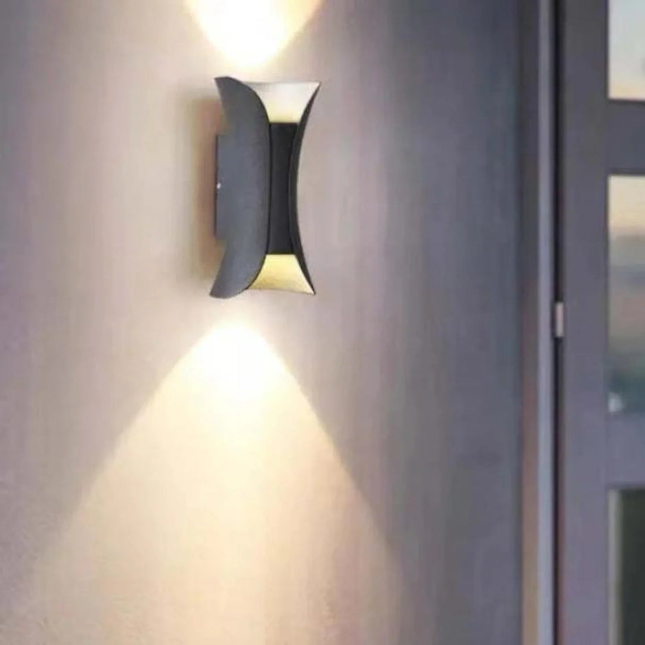 Fionna Waterproof LED Wall Lamp