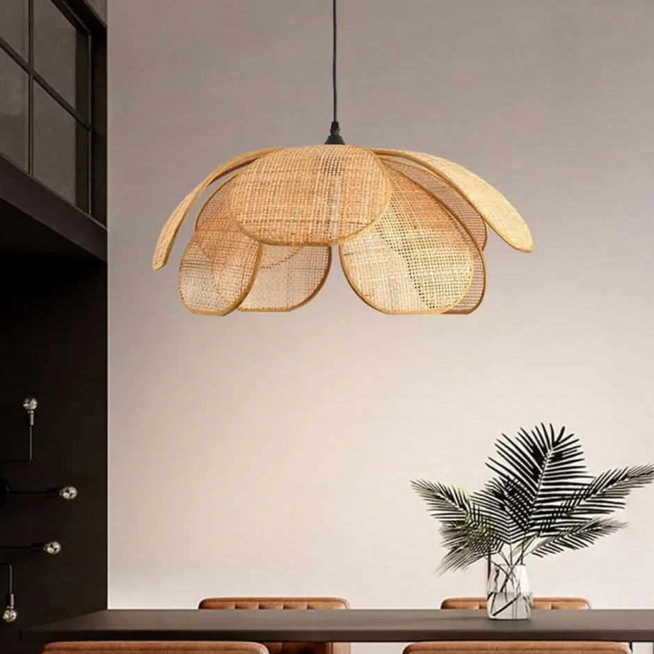 Florale Rattan Pendant