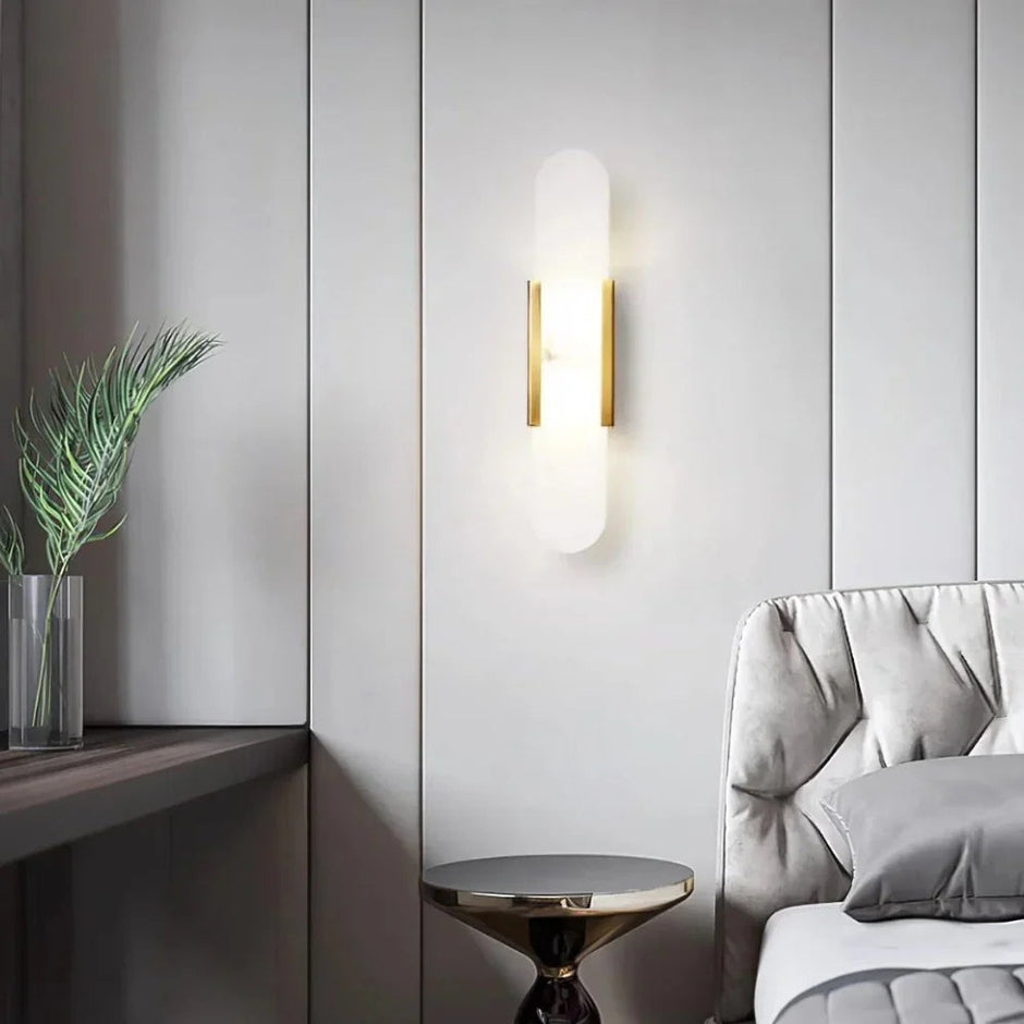 Luce Wall Lamp