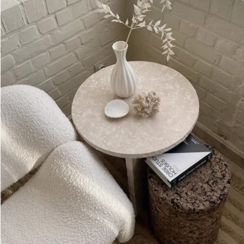 Calloy Table