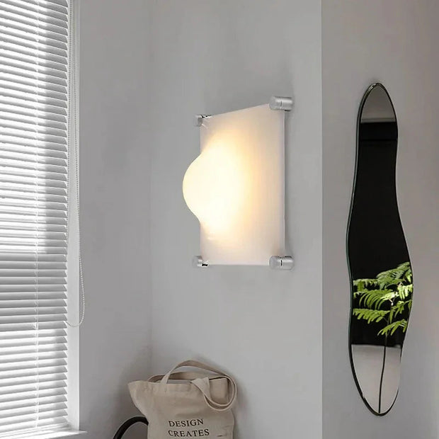 Floriana Wall Lamp