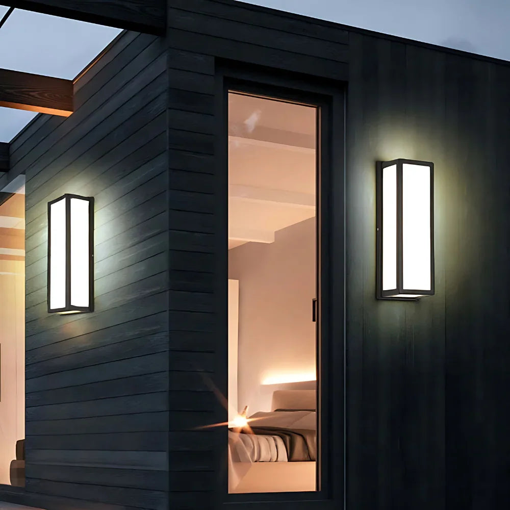 Lanterna Outdoor Lamp