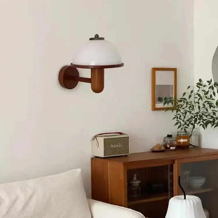 Kumo Retro Wall Light