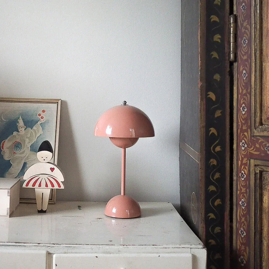 Lunada Table Lamp