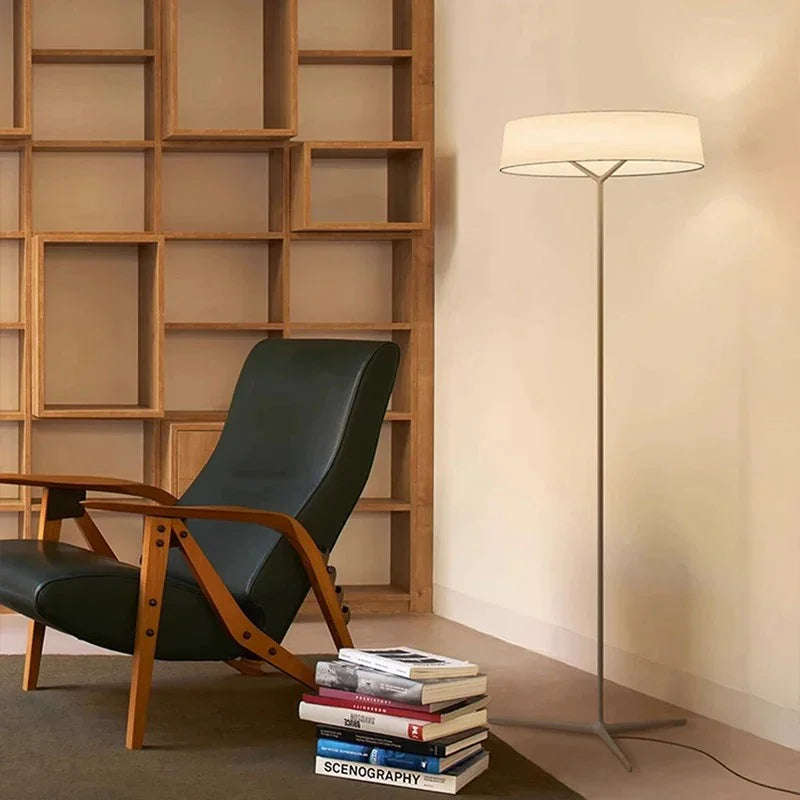 Hyacinth LED Floor Lamp