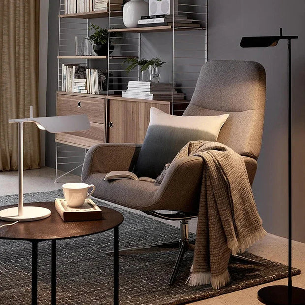 Lume Floor Lamp