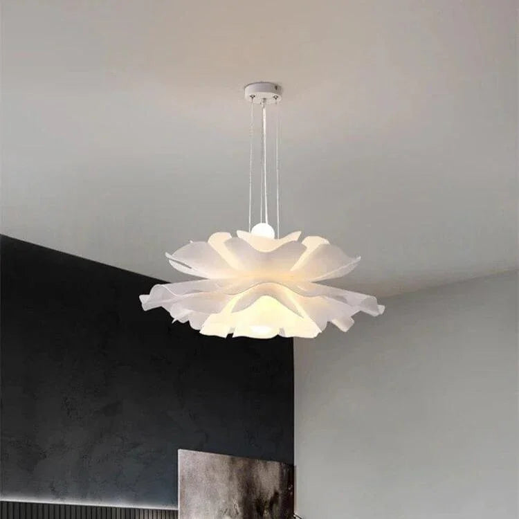 Wendy Flower Pendant Light