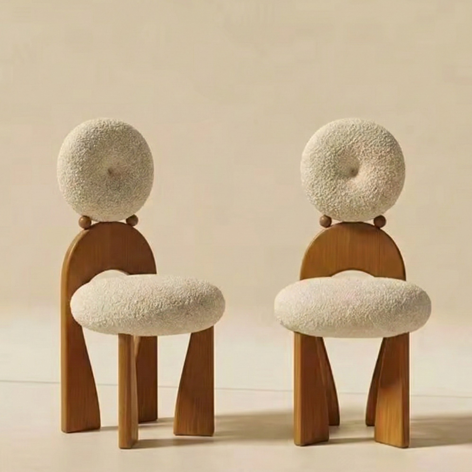Alette Chair