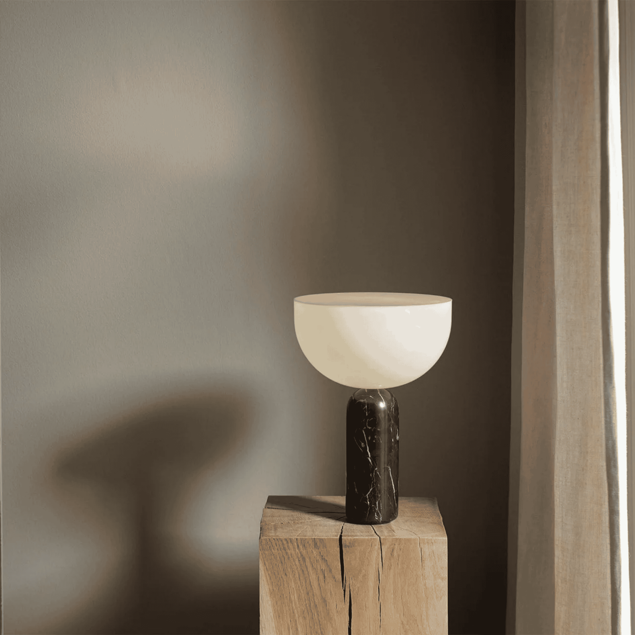 Luminex Table Lamp