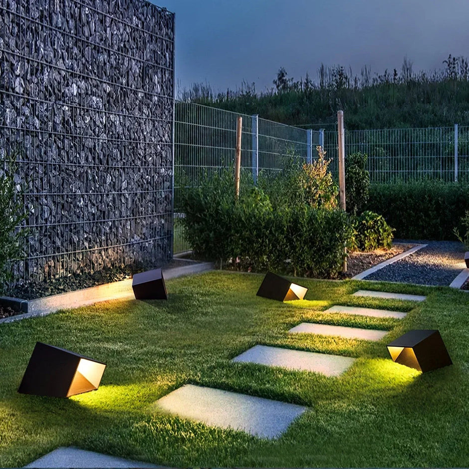 Livia LED Cube Garden Light