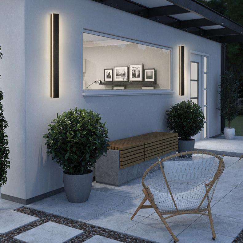 Vertica LED Wall Light