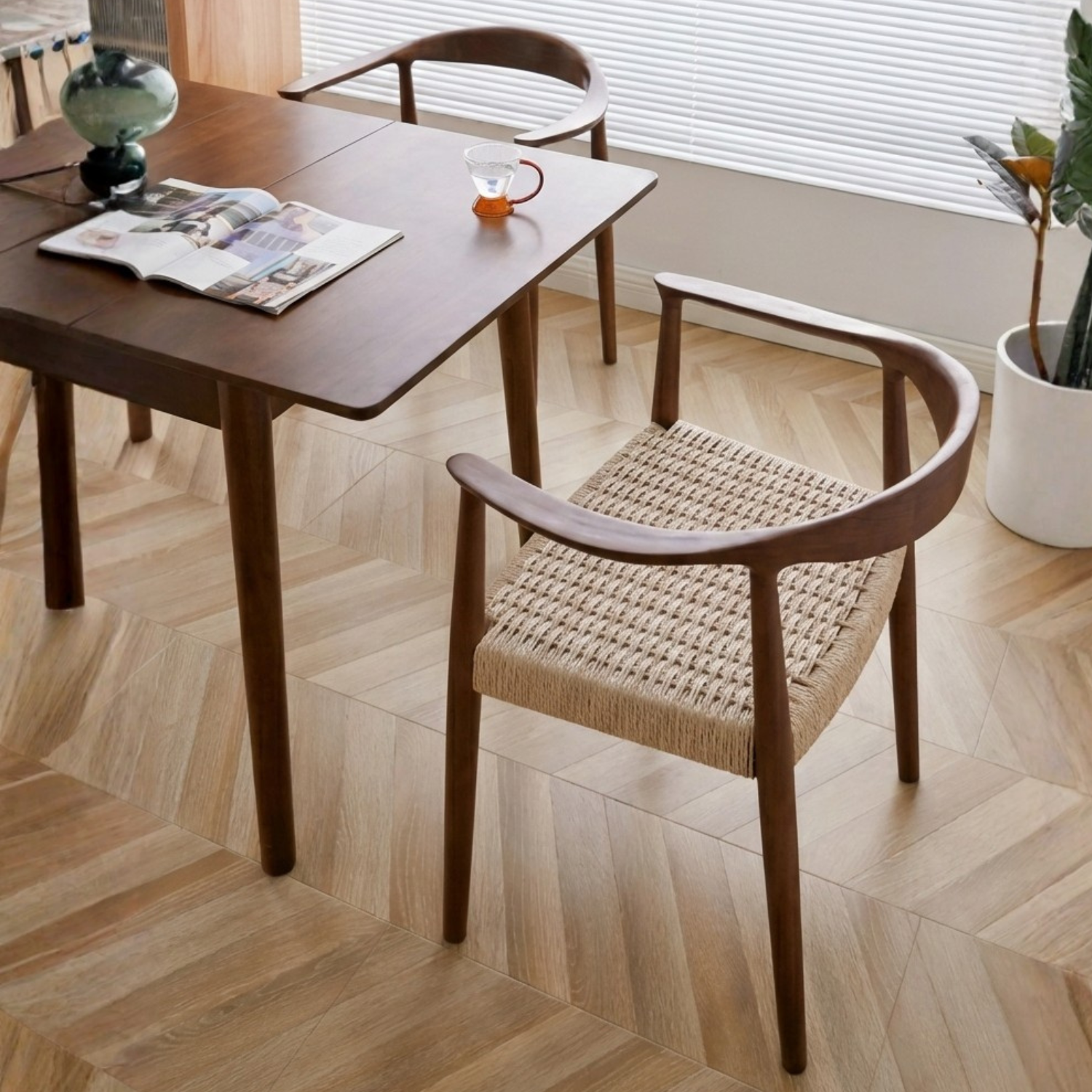 Joran Chair