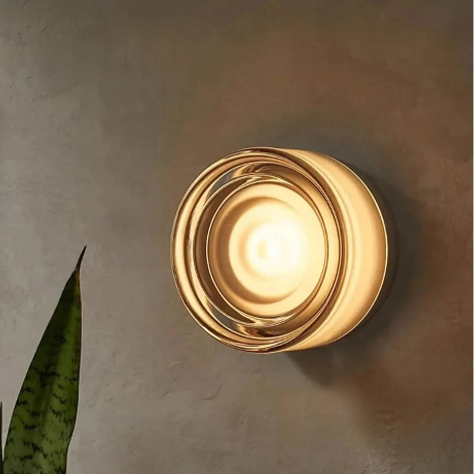 Acento Wall Lamp