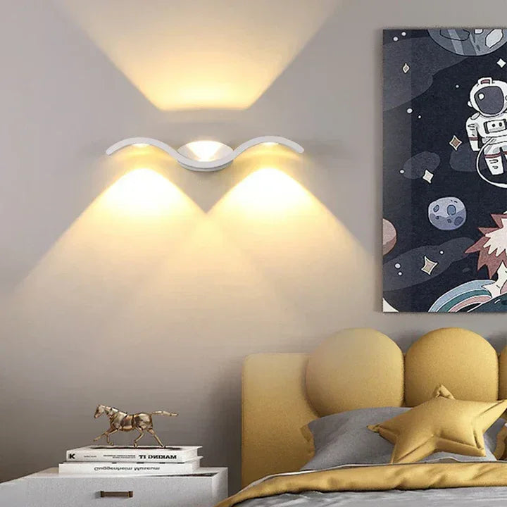 Lucia Outdoor Wall Lamp