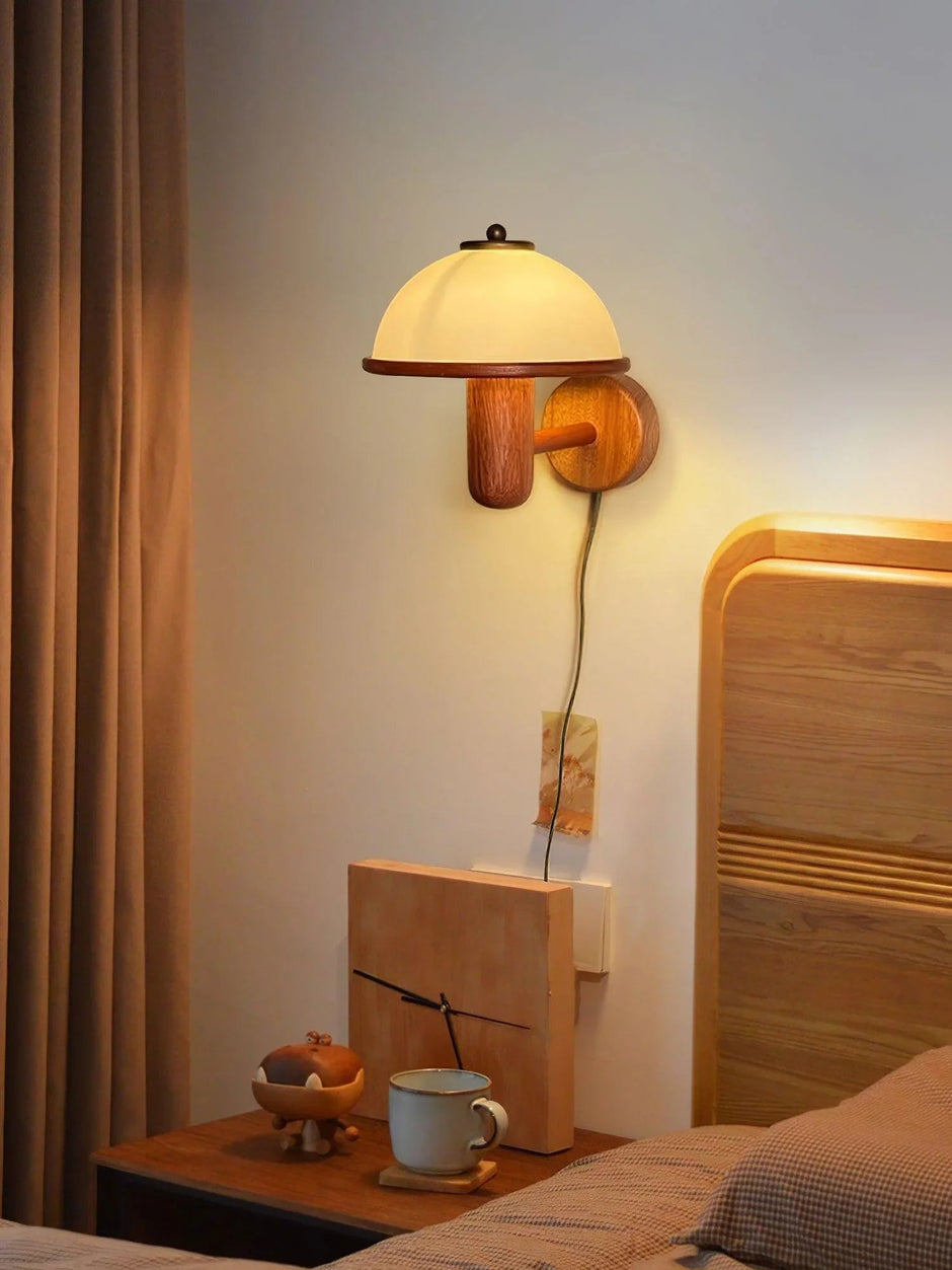 Kumo Retro Wall Light