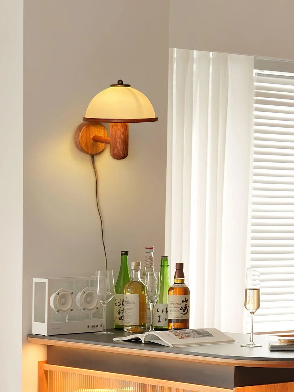 Kumo Retro Wall Light