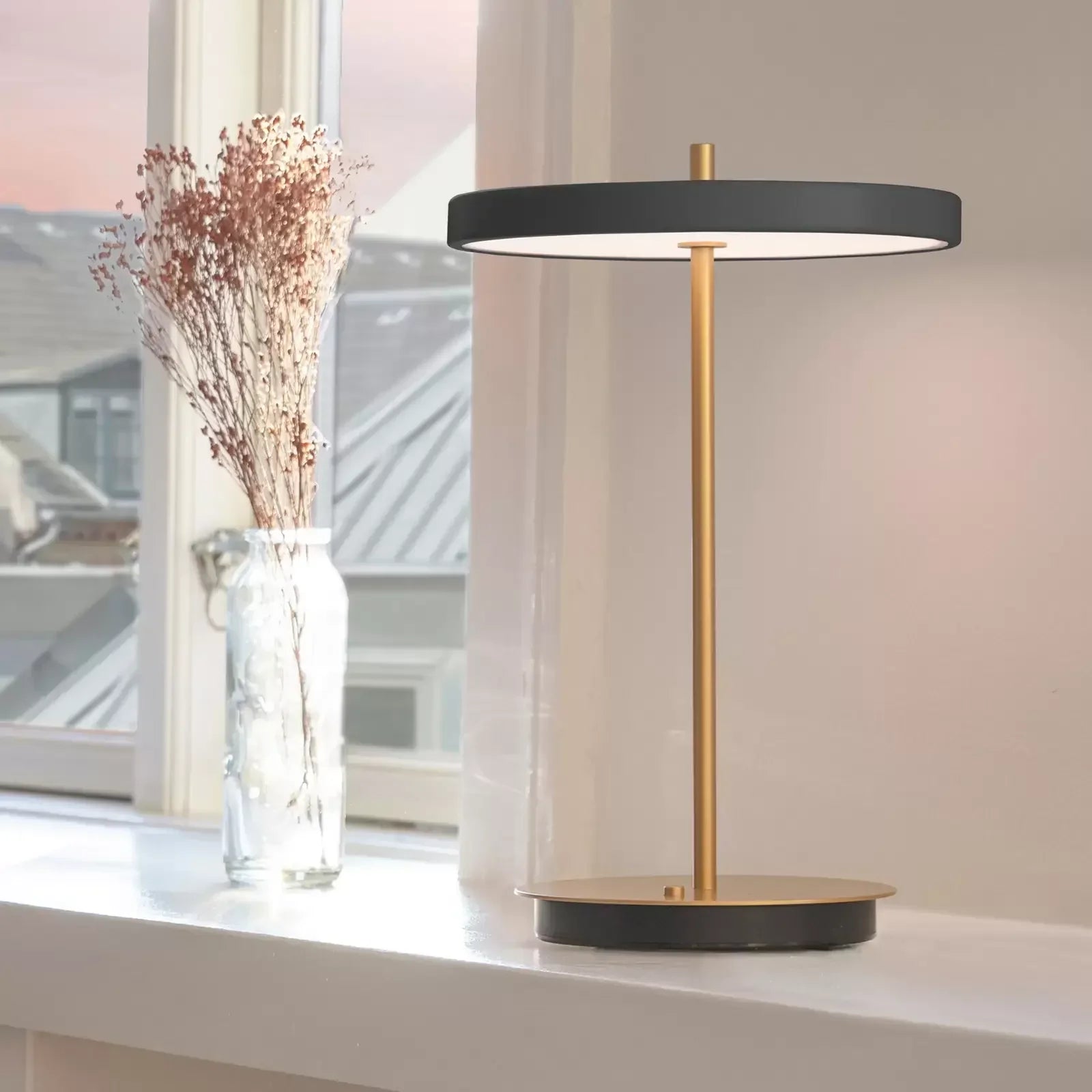 Fiorella LED Portable Lamp