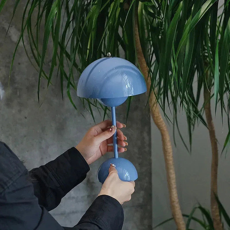 Lunada Table Lamp