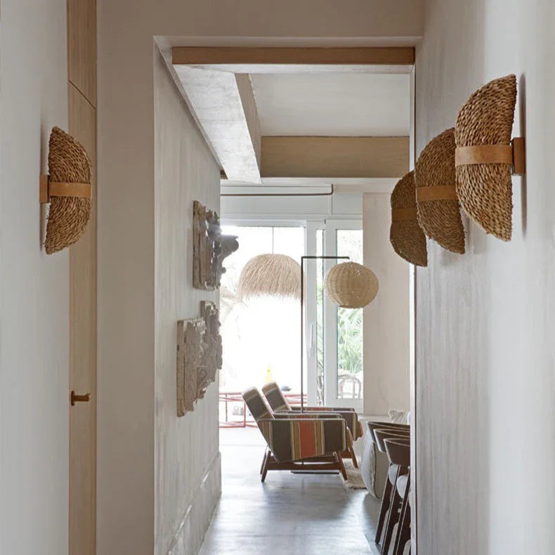Estefania Wall Lamp
