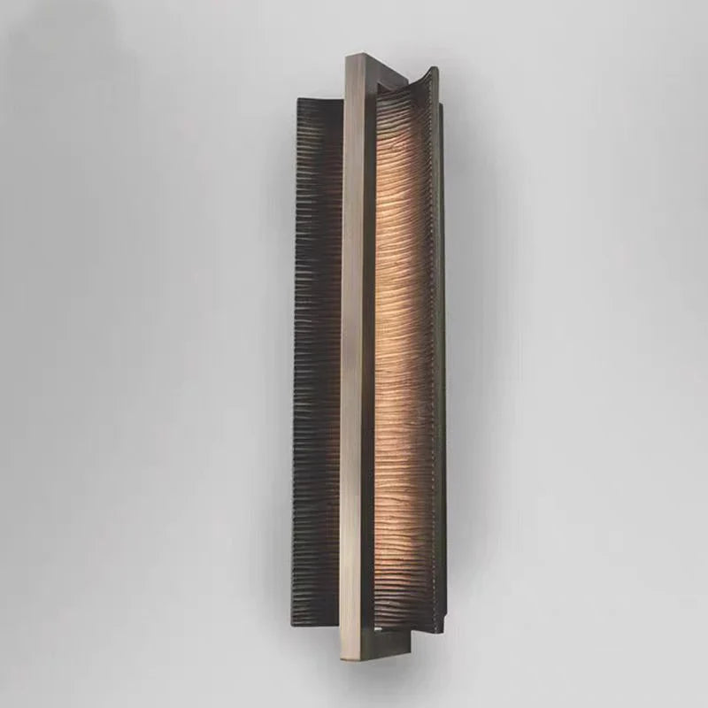 Vika Wall Lamp