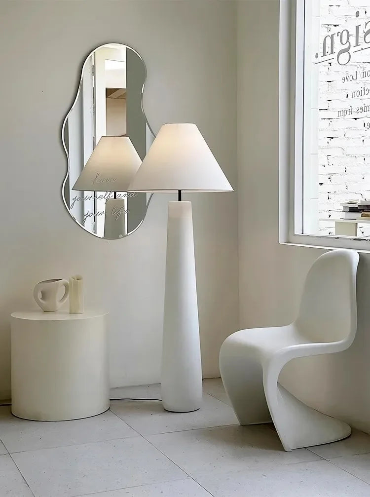 Kianna Floor Lamp