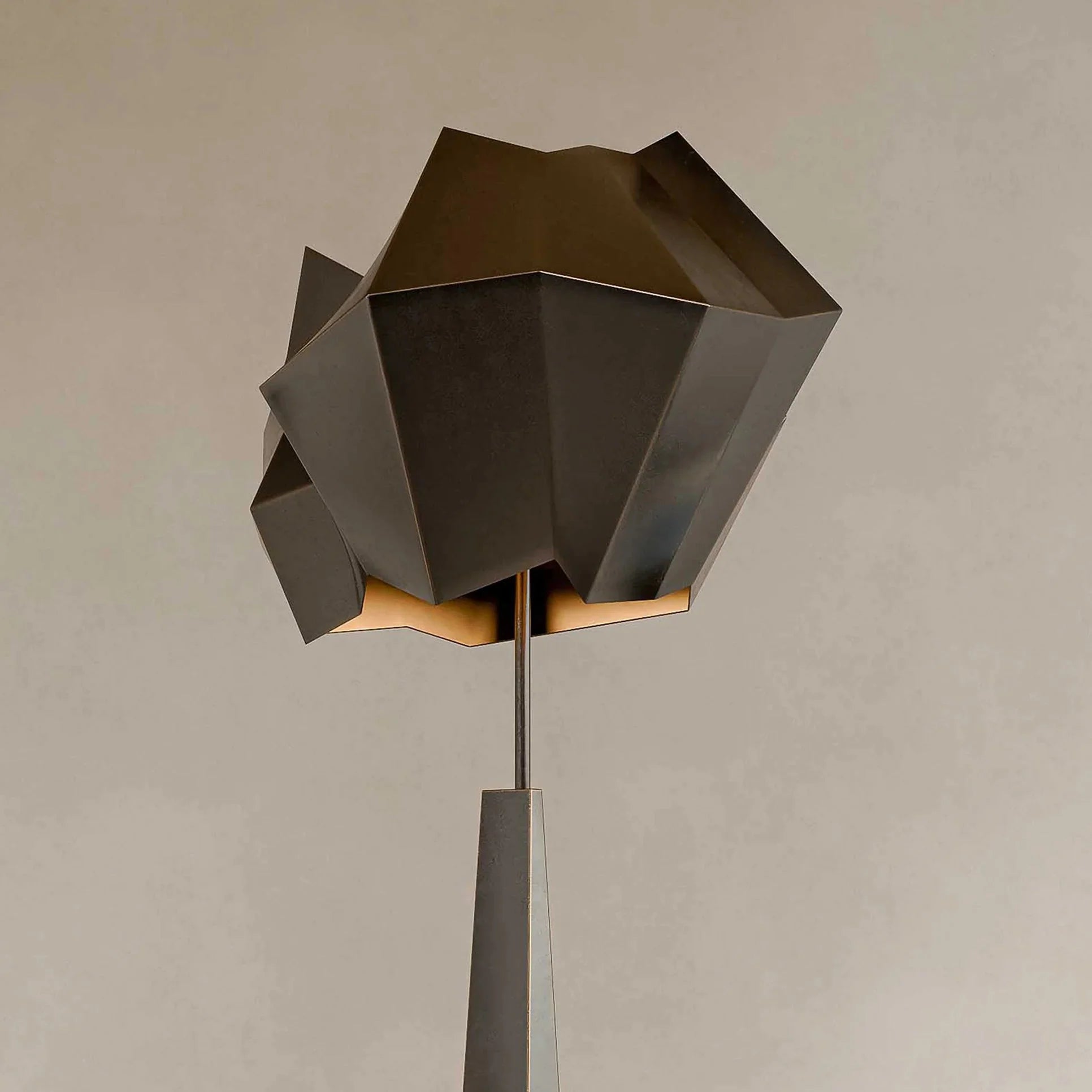 Valdemar Floor Lamp