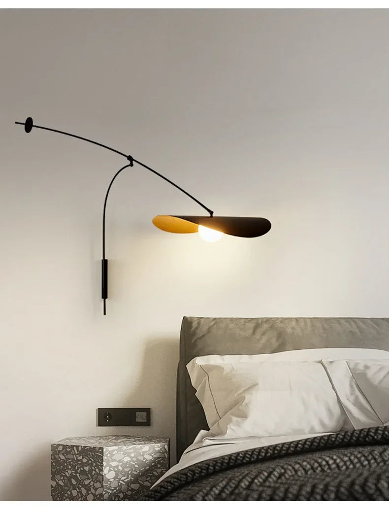 Ariel Wall Lamp