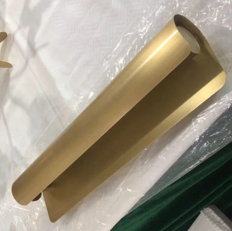 Lifold Wall Lamp