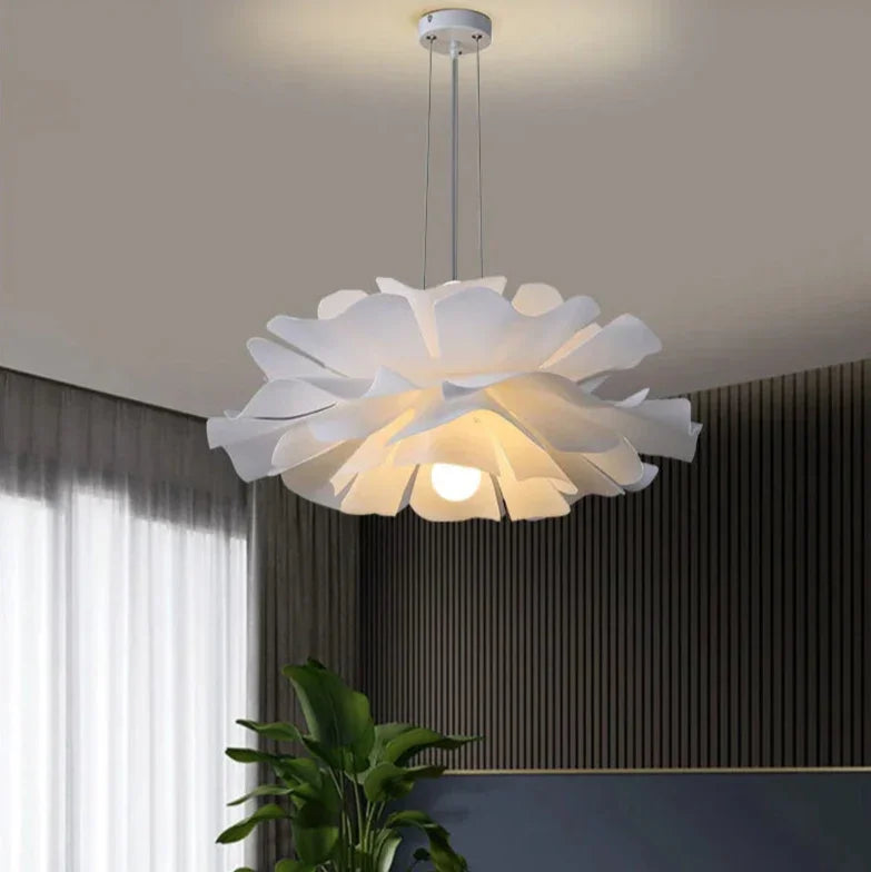 Wendy Flower Pendant Light