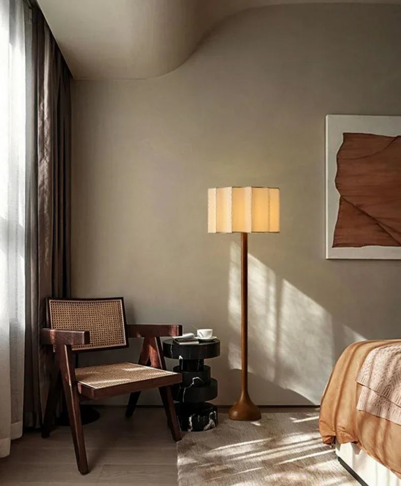 Sora Floor Lamp