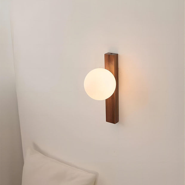 Daphne Wall Lamp