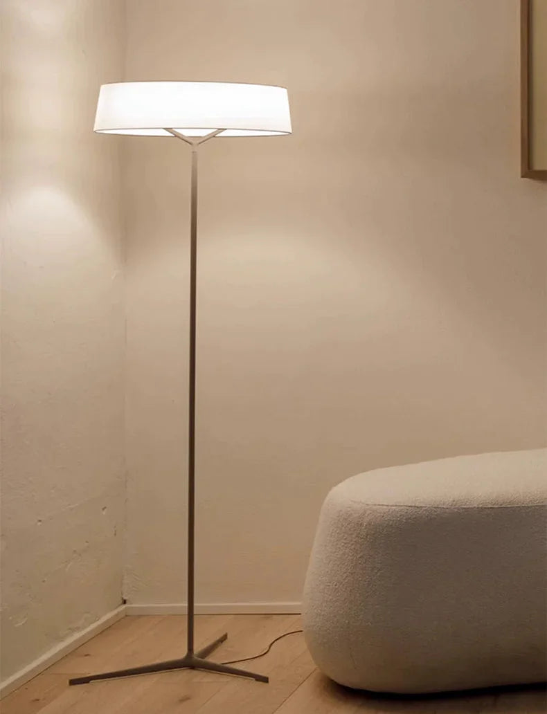 Hyacinth LED Floor Lamp