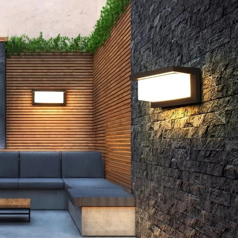 Aila Smart LED Wall Lamp