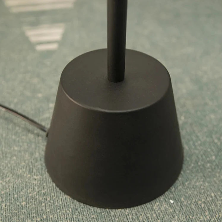 Leandra Floor Lamp