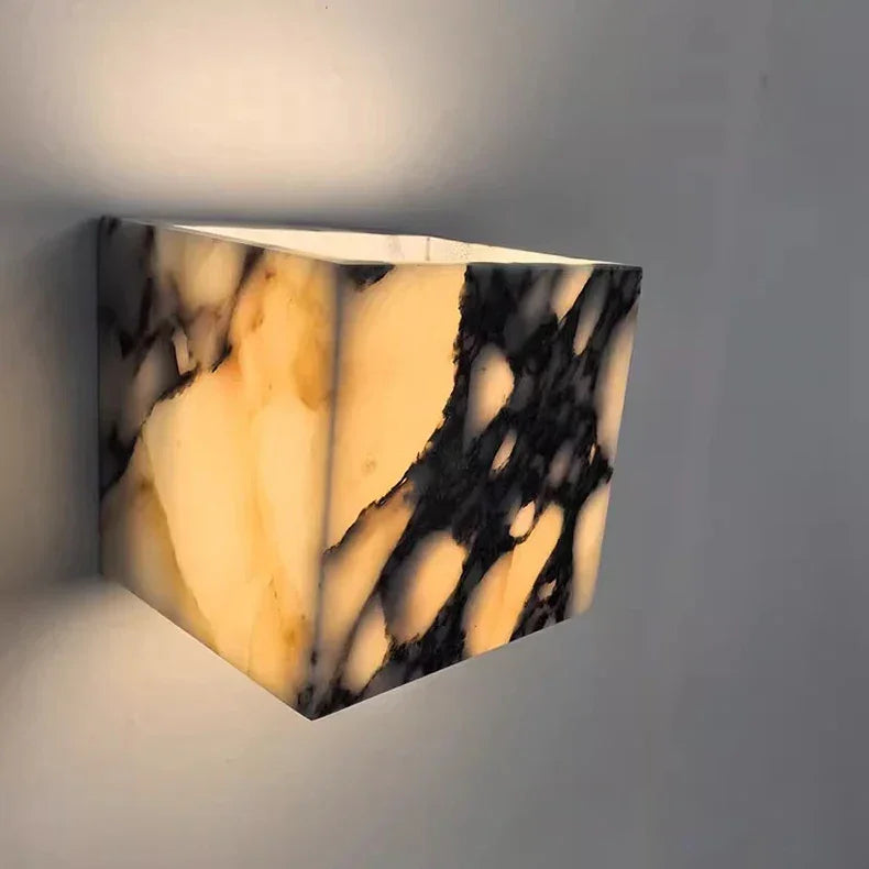 Xavis Wall Lamp