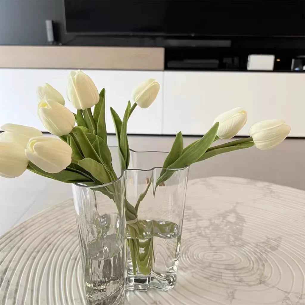 Quenda Flower Vase