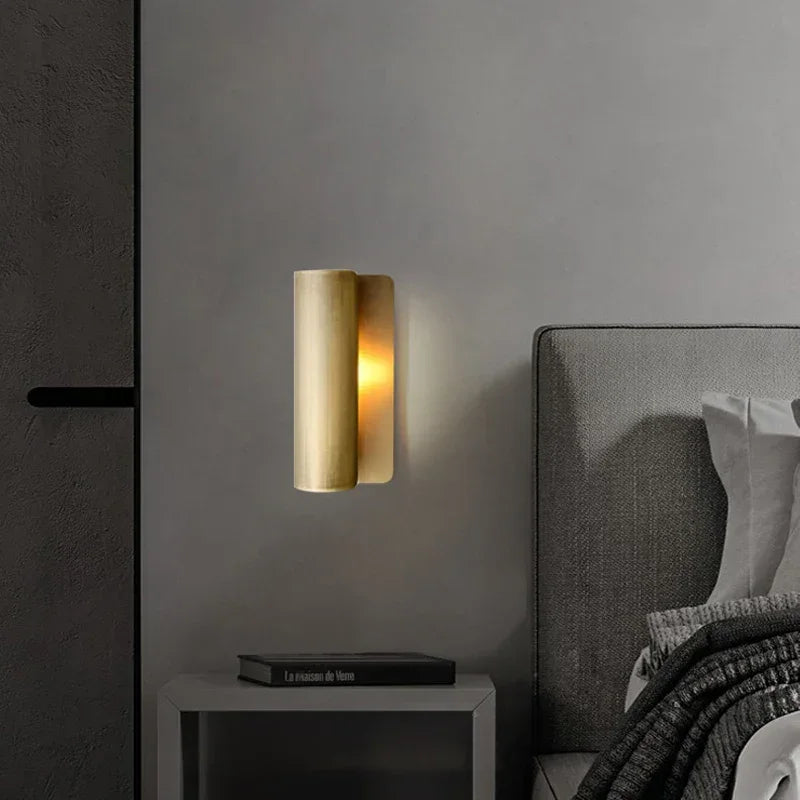 Lifold Wall Lamp