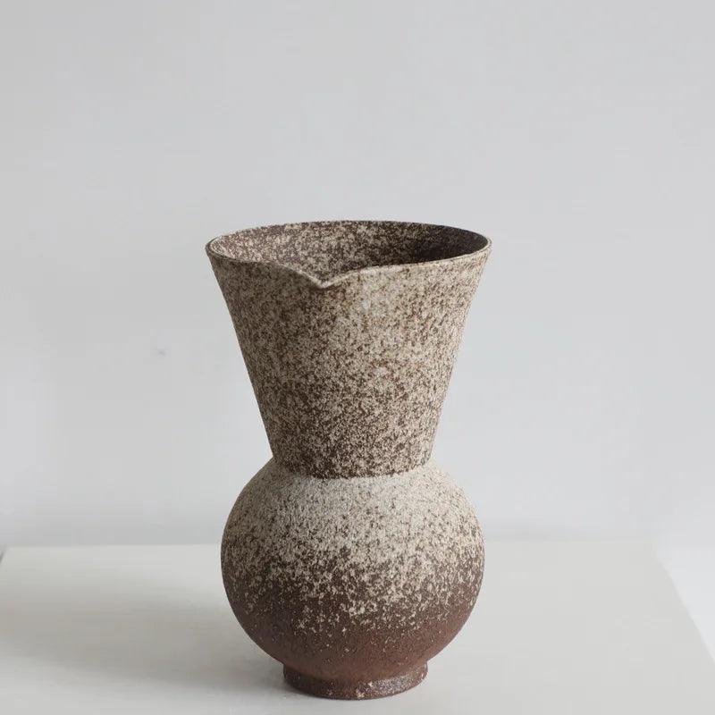 Zedebee Vase
